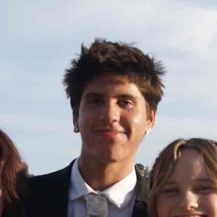 Swim Instructor Profile Image: Leonardo M.