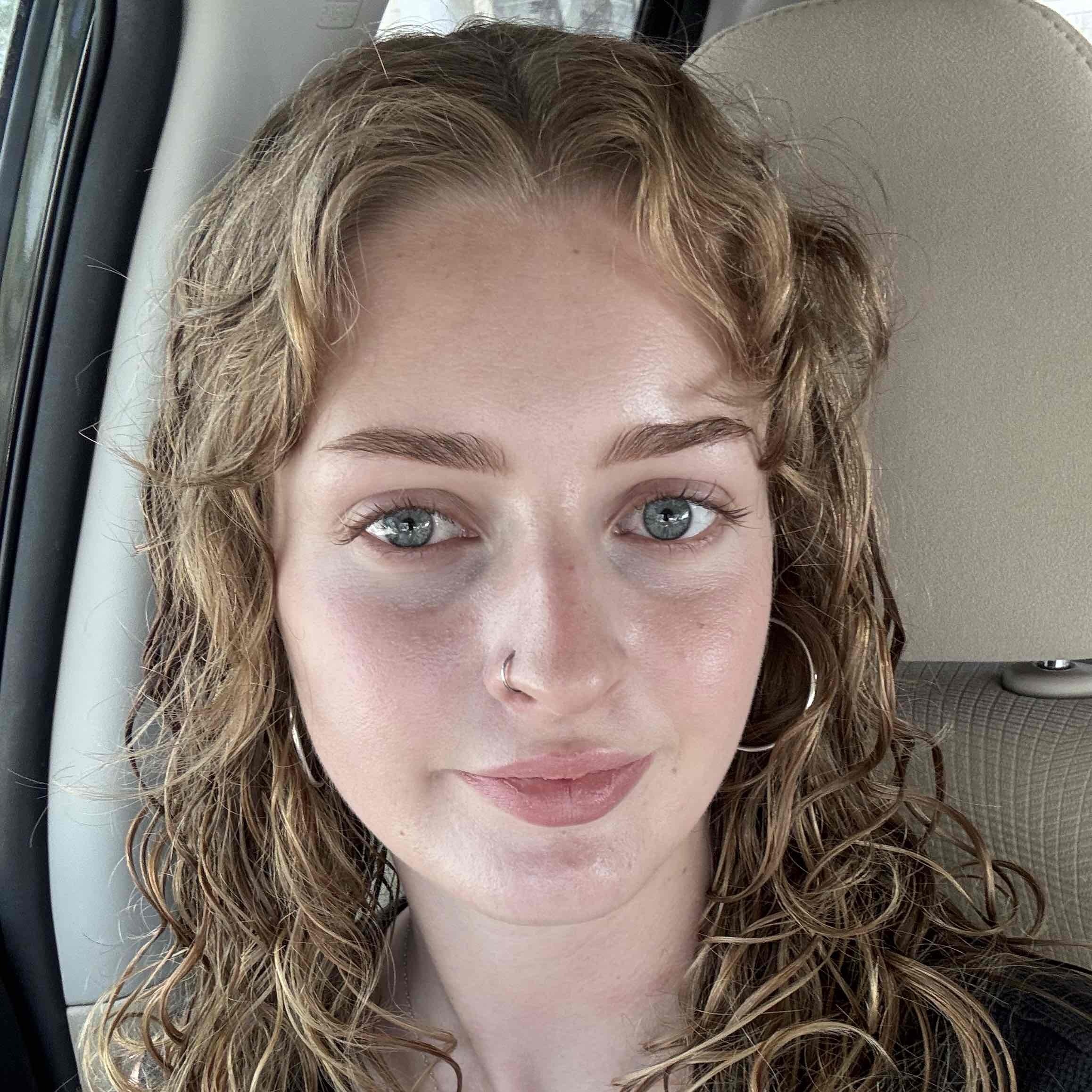 Swim Instructor Profile Image: Libby B.