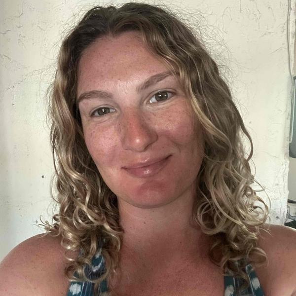 Swim Instructor Profile Image: Lizabeth U.