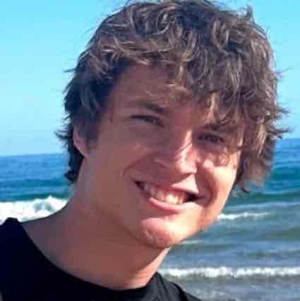 Swim Instructor Profile Image: Luke A.