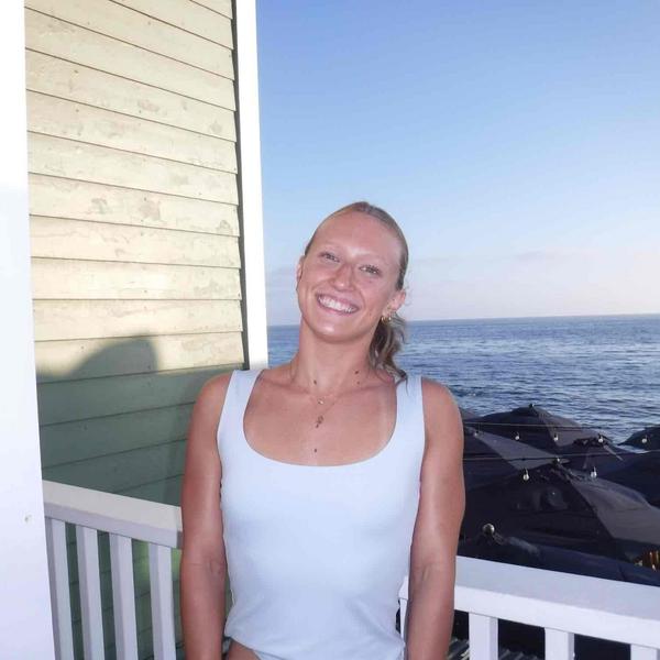 Swim Instructor Profile Image: Lyric H.
