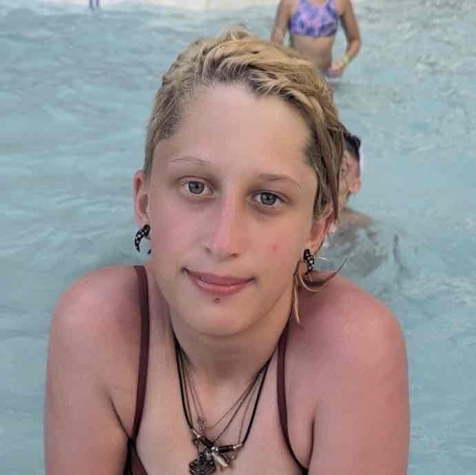 Swim Instructor Profile Image: Mackenzie S.