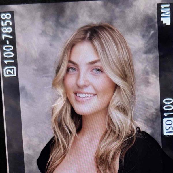 Swim Instructor Profile Image: Maddie S.