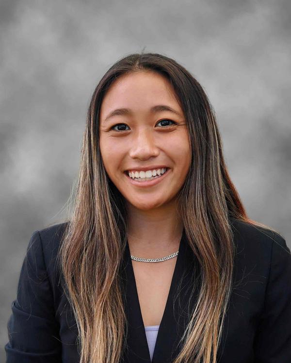 Swim Instructor Profile Image: Madison T.