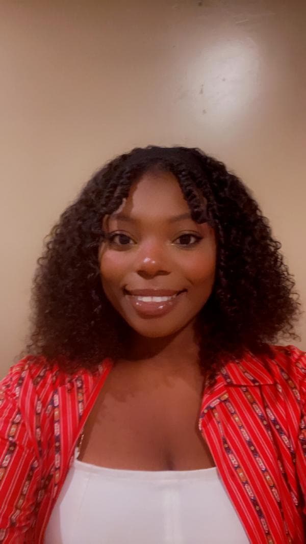 Swim Instructor Profile Image: Maleah H.