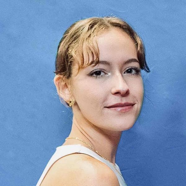 Swim Instructor Profile Image: Maria V.