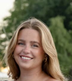 Swim Instructor Profile Image: Mary A.