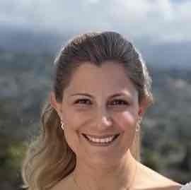 Swim Instructor Profile Image: Maryam A.