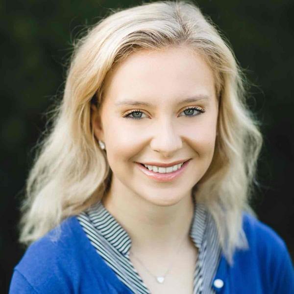 Swim Instructor Profile Image: McKenzie S.