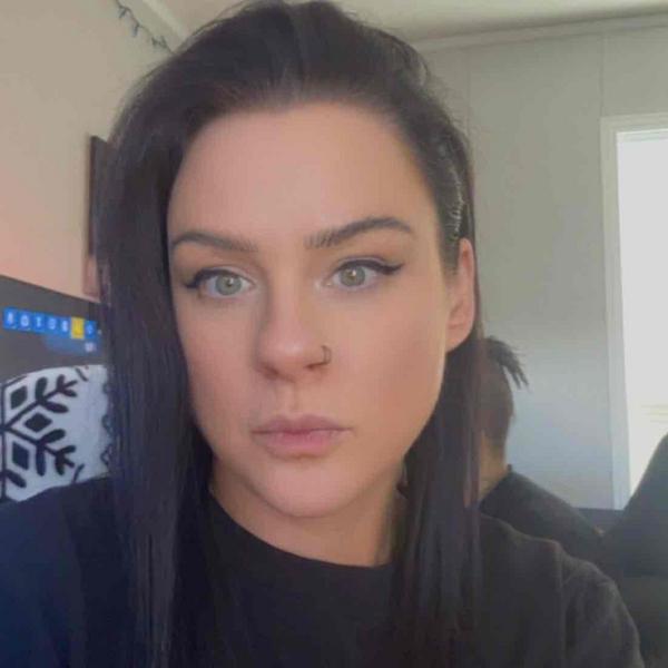 Swim Instructor Profile Image: Mishelle C.