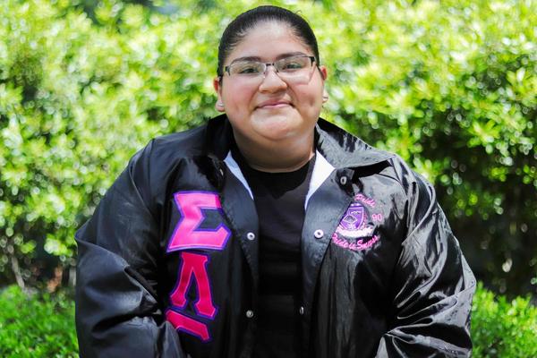 Swim Instructor Profile Image: Nelly R.