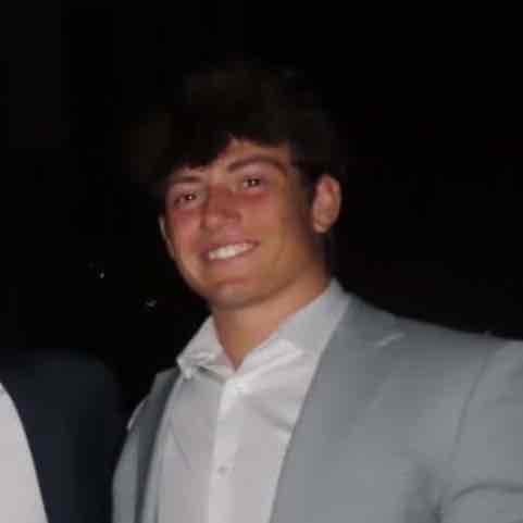 Swim Instructor Profile Image: Noah S.