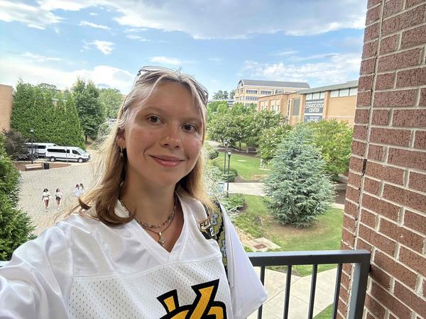 Swim Instructor Profile Image: Rachael B.