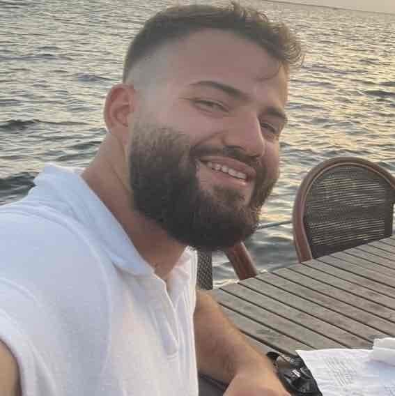 Swim Instructor Profile Image: Raciel M.