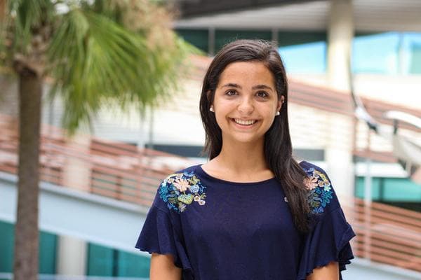 Swim Instructor Profile Image: Rebecca L.