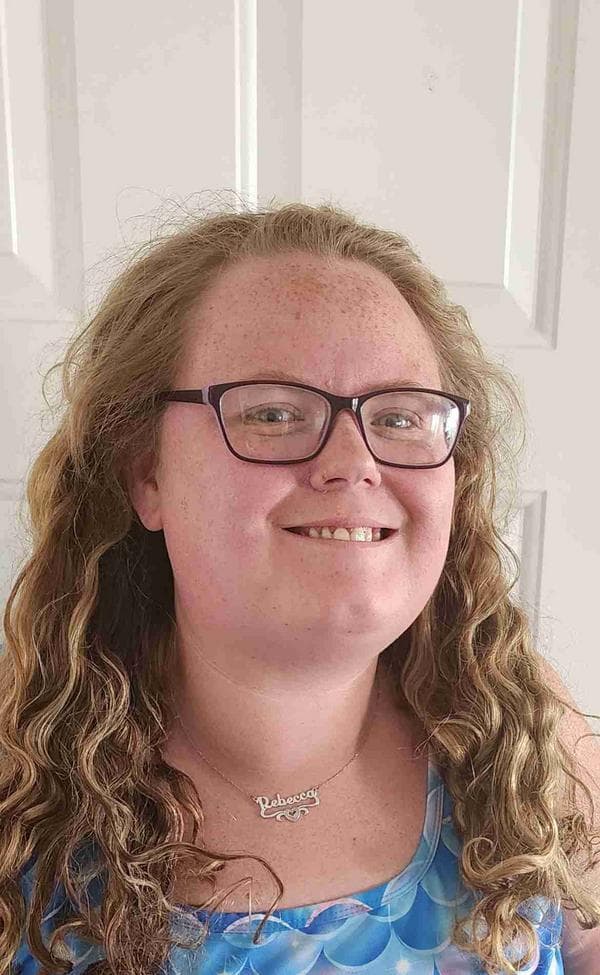 Swim Instructor Profile Image: Rebecca d.