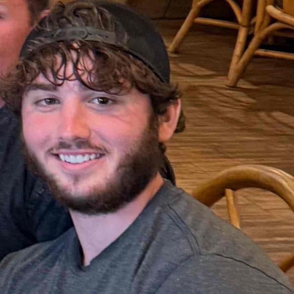 Swim Instructor Profile Image: Riley W.