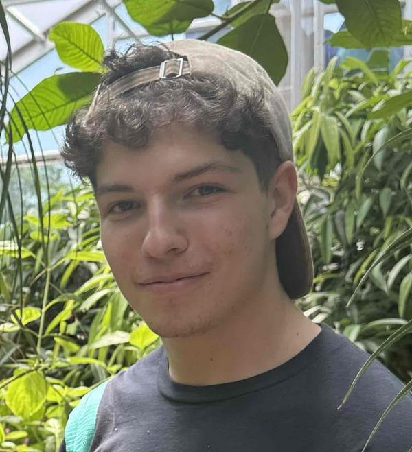 Swim Instructor Profile Image: Ryan V.