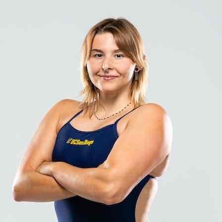 Swim Instructor Profile Image: Sanne D.