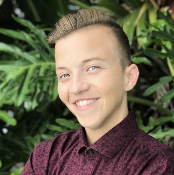 Swim Instructor Profile Image: Stephanie M.