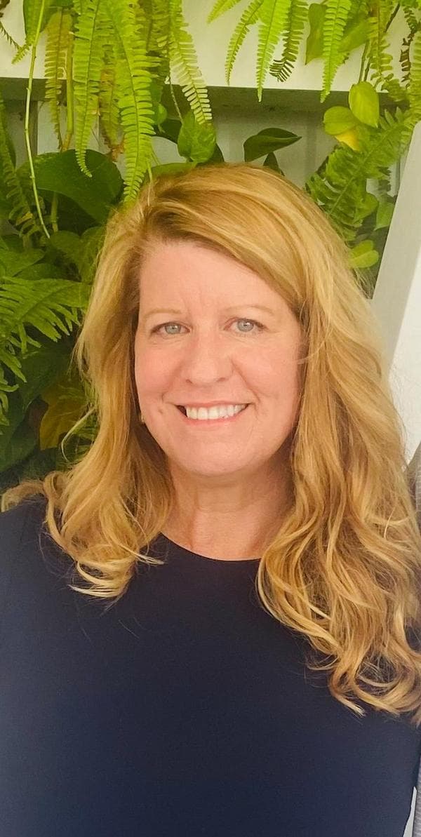 Swim Instructor Profile Image: Susan M.