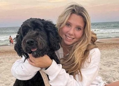 Swim Instructor Profile Image: Sydney T.