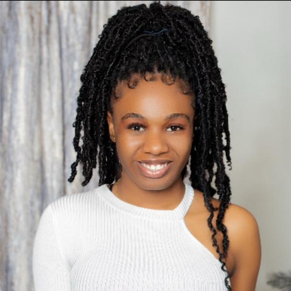 Swim Instructor Profile Image: Tracy V.