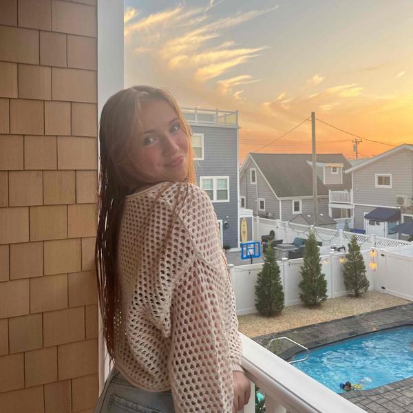 Swim Instructor Profile Image: Victoria C.