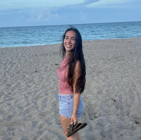 Swim Instructor Profile Image: Victoria S.