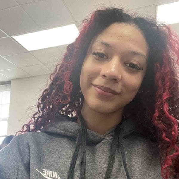 Swim Instructor Profile Image: Wendoly B.