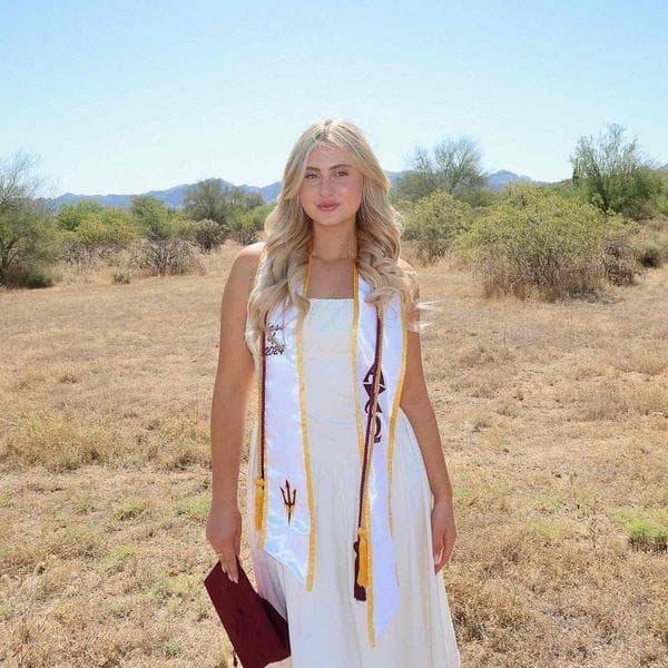 Swim Instructor Profile Image: lily d.