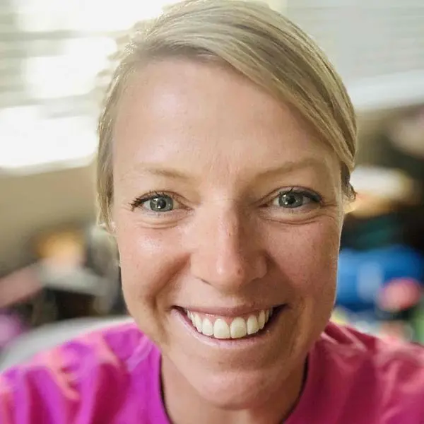 Swim Instructor Profile Image: Elizabeth G.